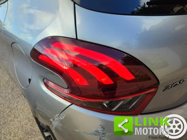 PEUGEOT 208 1° serie PureTech 82 Stop&Start 5 porte Signature