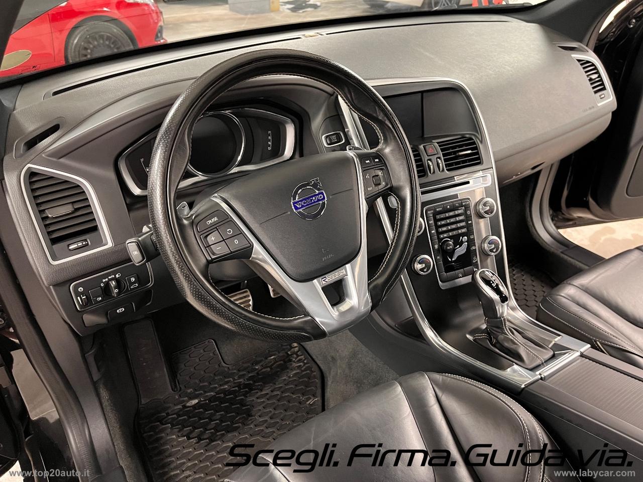 VOLVO XC60 2.4 D4 4X4 AUTOMATICA R-DESIGN EURO6