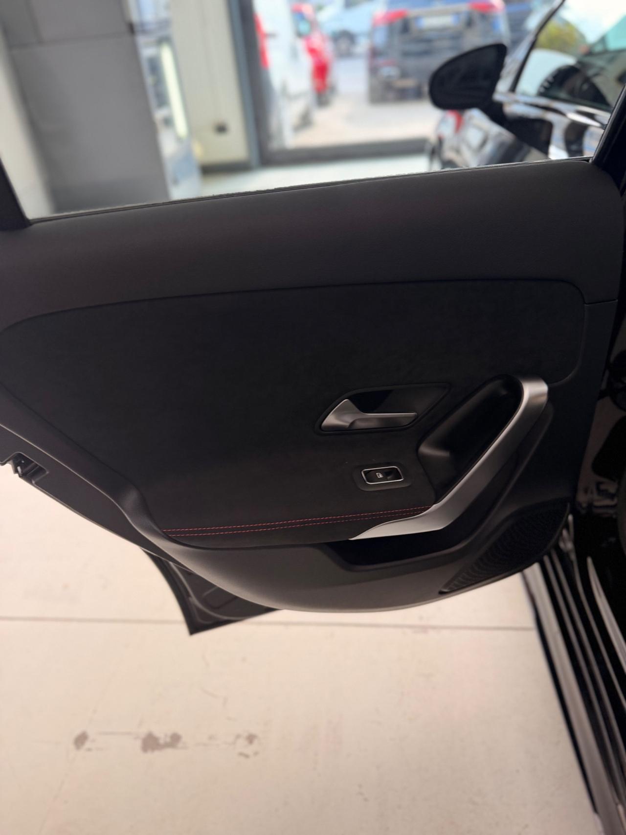 Mercedes-benz A 200 d Automatic AMG Line Premium Plus