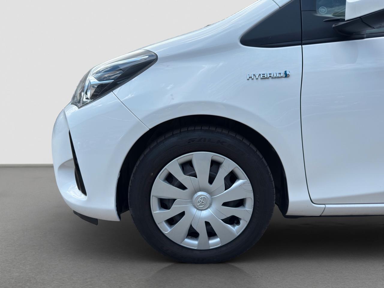 Toyota Yaris 1.5 Hybrid 5 porte Active