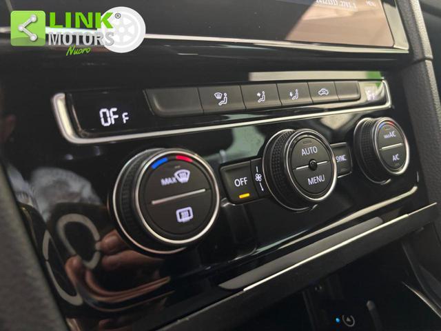 VOLKSWAGEN Golf 1.5 TSI DSG R-LINE KM CERT PARI AL NUOVO.