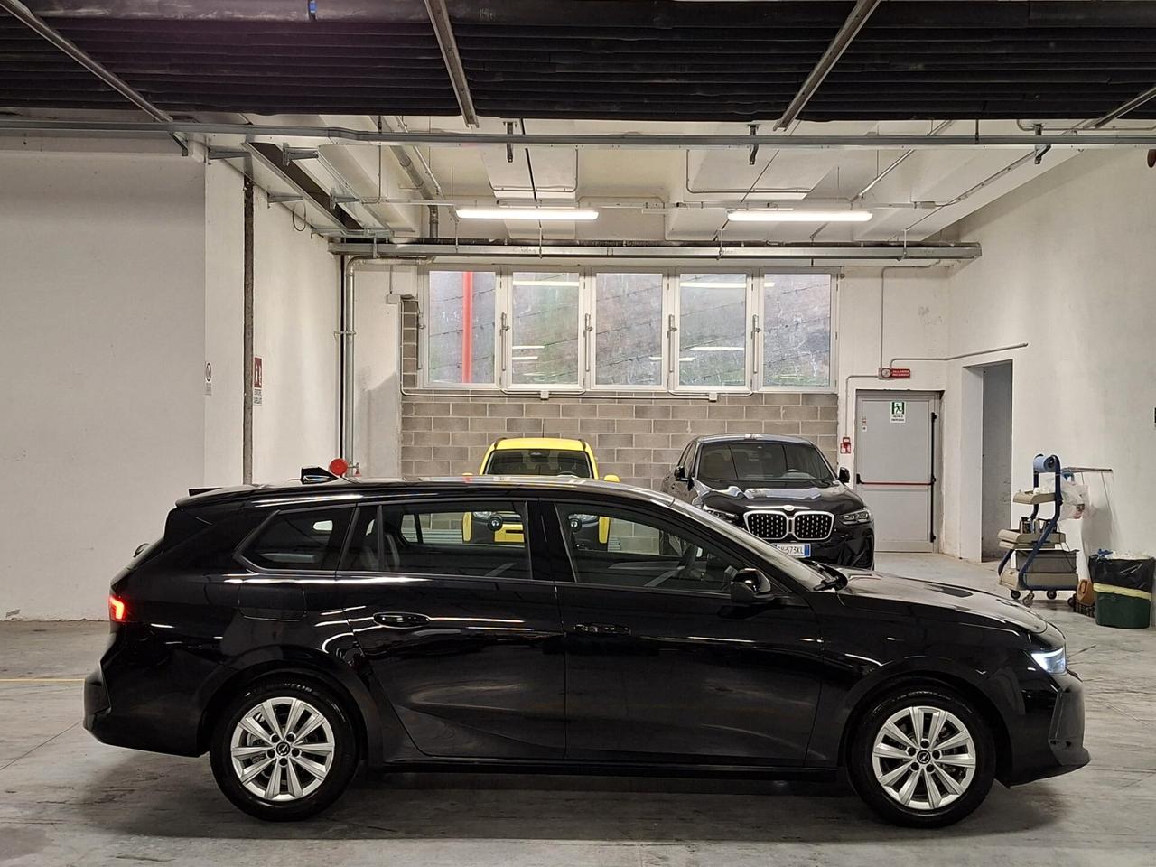 Opel Astra 1200 Turbo 110CV Edition Sports Tourer Km. 0