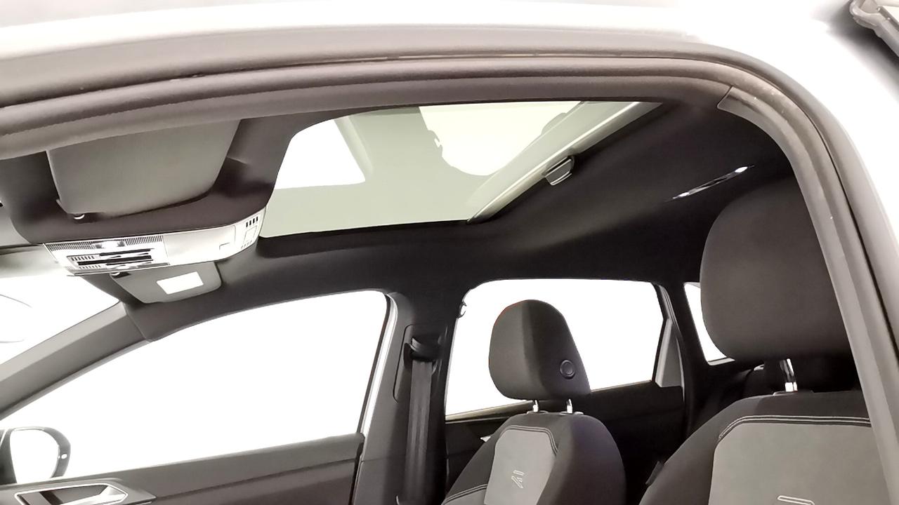 VOLKSWAGEN Taigo - Taigo 1.0 tsi R-Line 115cv dsg