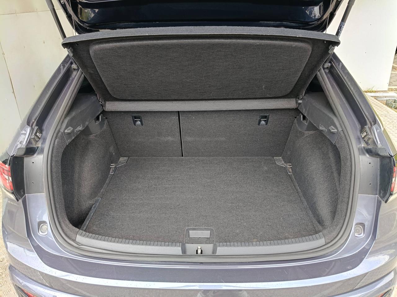 VOLKSWAGEN Taigo - Taigo 1.0 tsi R-Line 110cv dsg