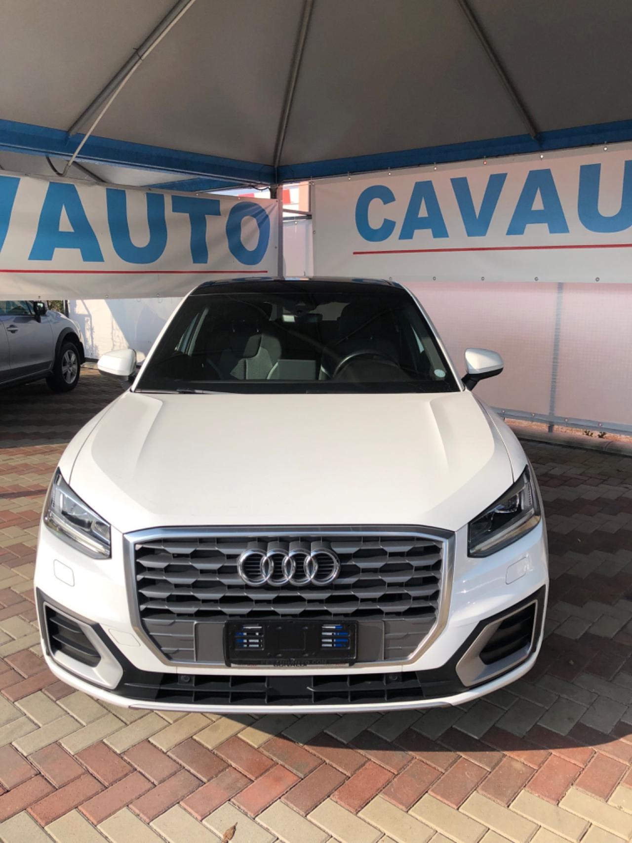 Audi Q2 1.6 TDI Design full optional tetto apribile