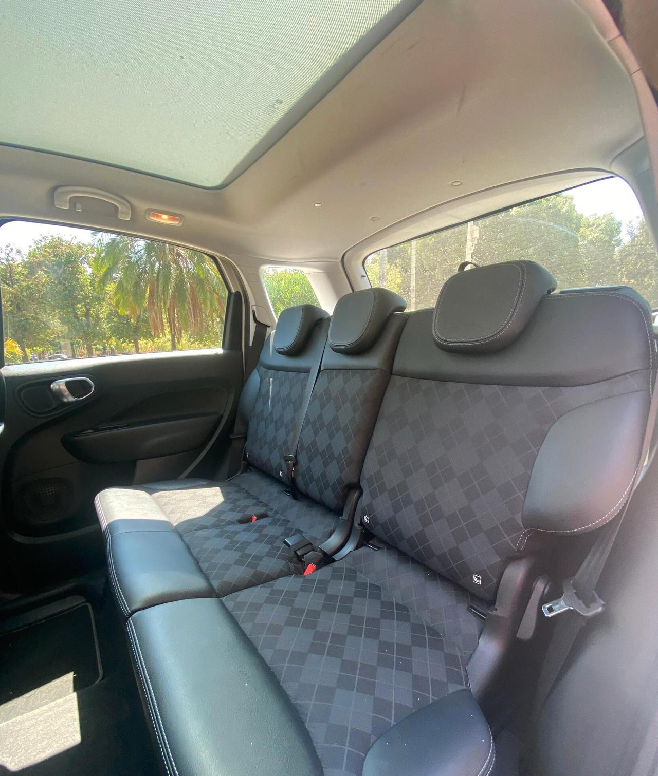 Fiat 500L 0.9 TwinAir Turbo Natural Power Mirror