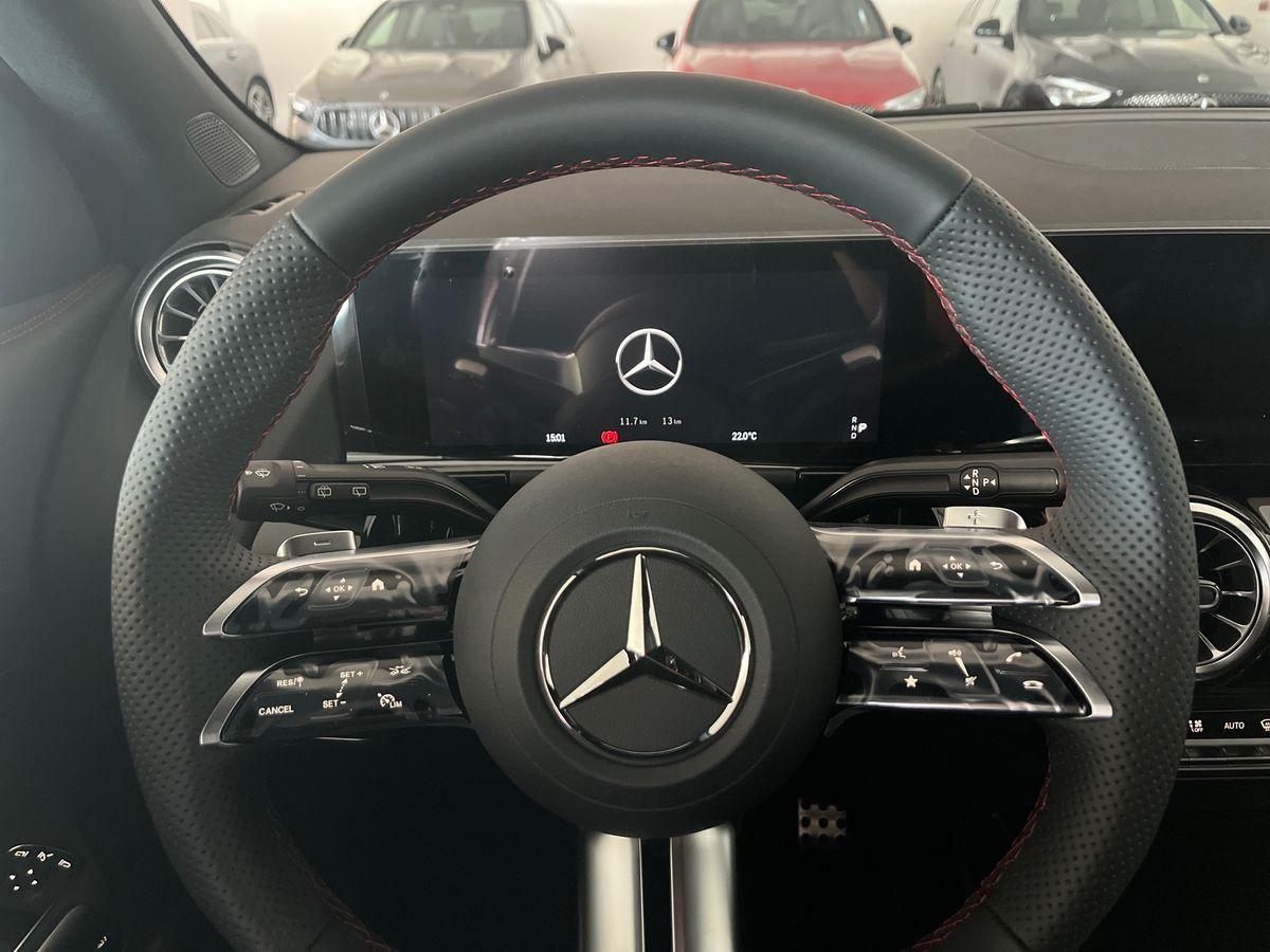 Mercedes-Benz GLA 200 d Automatic 4MATIC