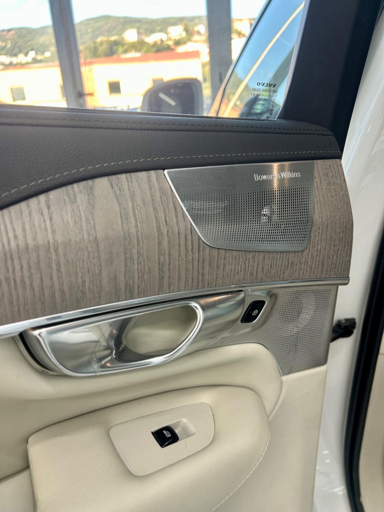 Volvo XC 90 AWD automatico 7 posti R-design FINANZIABILE