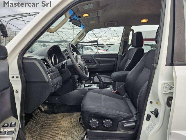 MITSUBISHI Pajero Pajero IV 2007 3.2 cr Instyle 5p auto - FD474XX