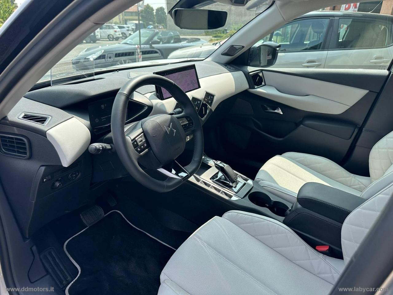 DS AUTOMOBILES DS 3 PureTech 130 aut. Esprit de Voyage *PROMO*