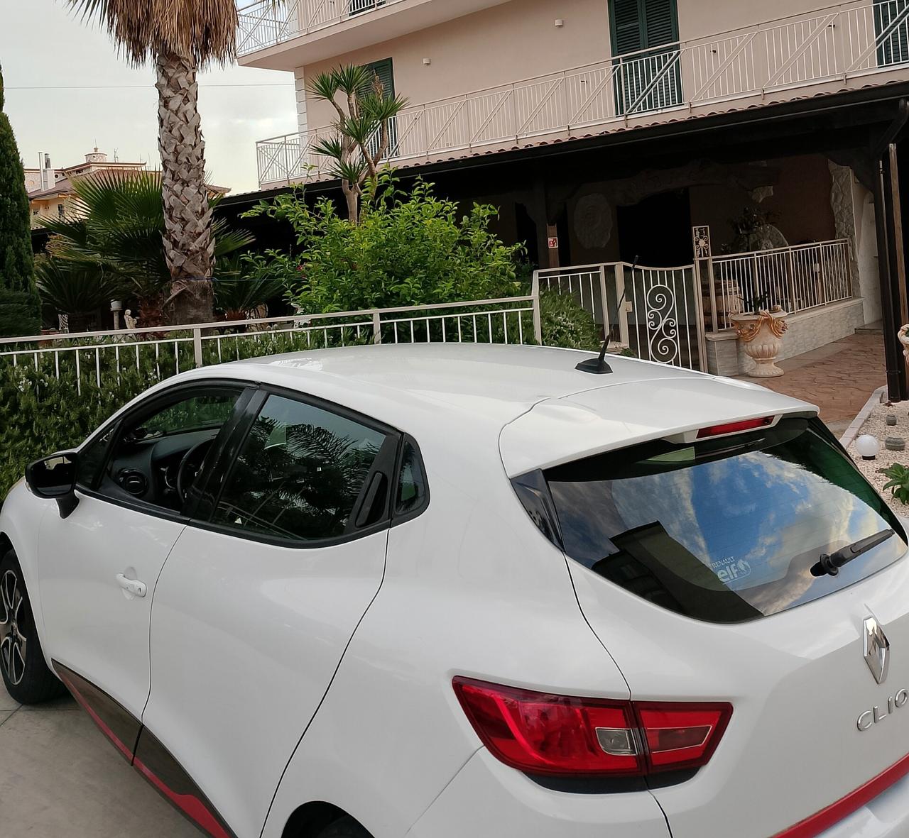 Renault Clio 1.5 dCi 8V 75CV 5 porte Wave