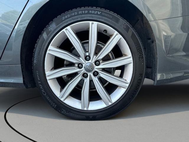 AUDI A6 Avant 40 2.0 TDI quattro ultra S tronic Design