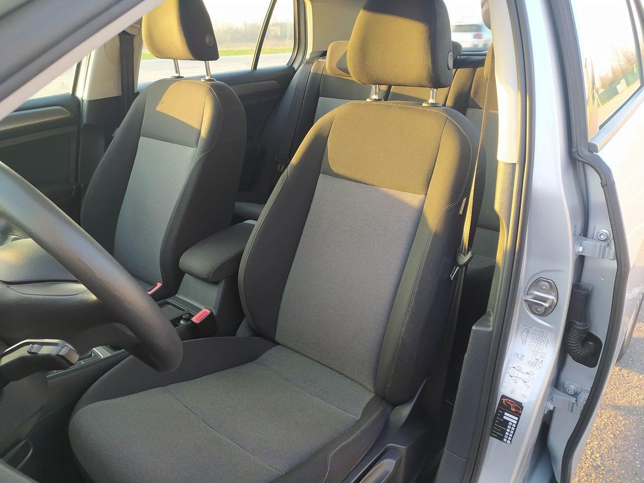 Volkswagen Golf Trendline 1.6 TDI 90CV BlueM #9571