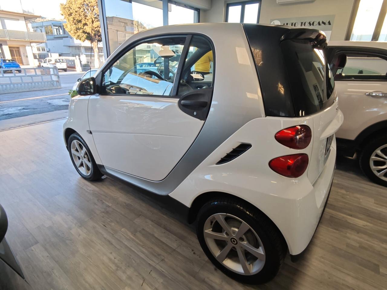 Smart ForTwo 1000 62 kW coupé pulse