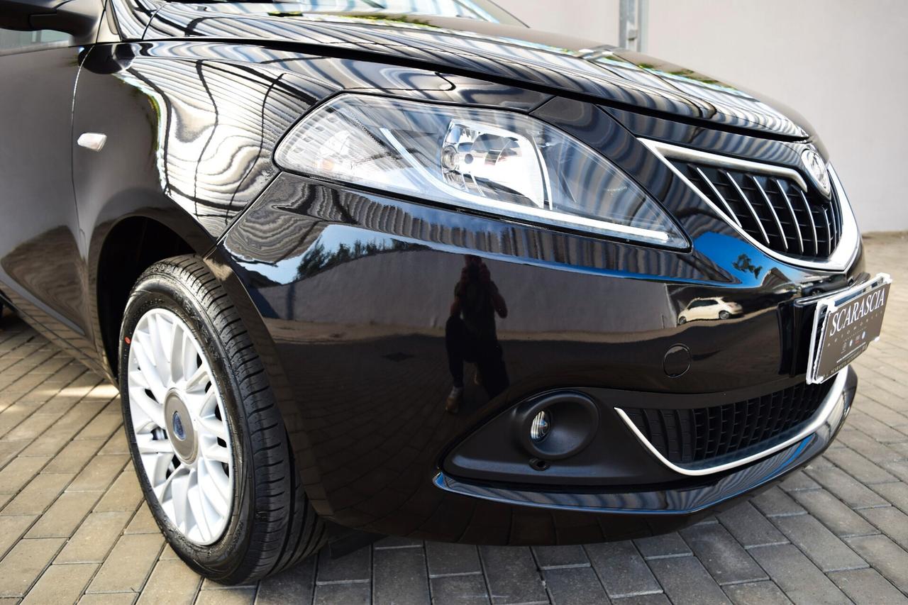 Lancia Ypsilon 1.0 Firefly Hybrid 70 cv Gold