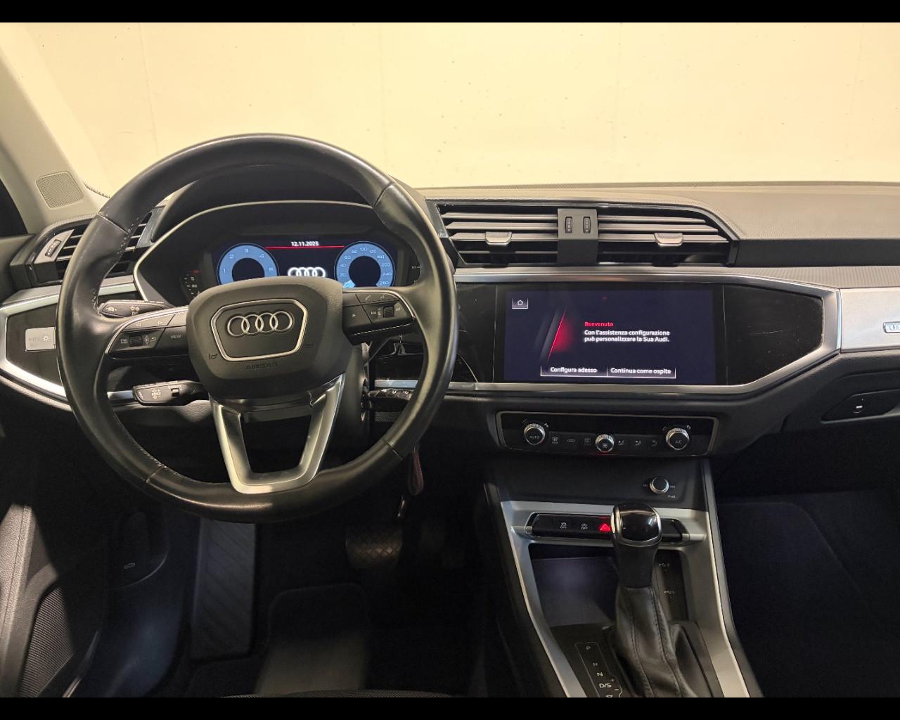 AUDI Q3 35 TDI S-TRONIC BUSINESS