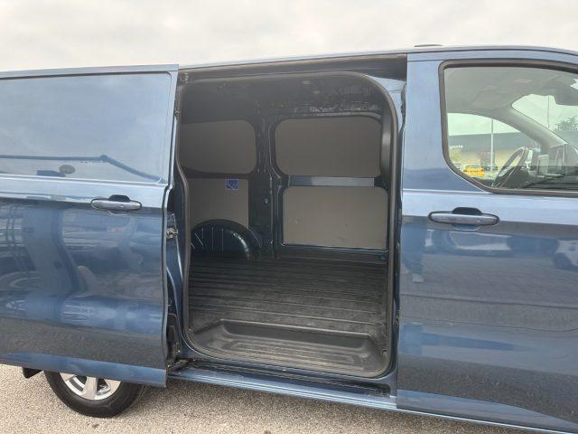 FORD Transit Custom L1-H1 2.0 EcoBlue 150 CV Titanium