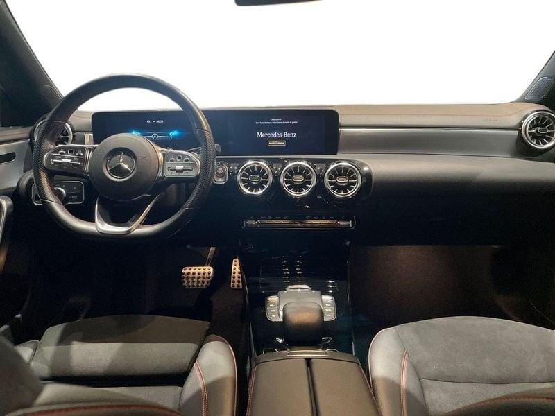 Mercedes-Benz CLA Shooting Brake 200 d Premium auto