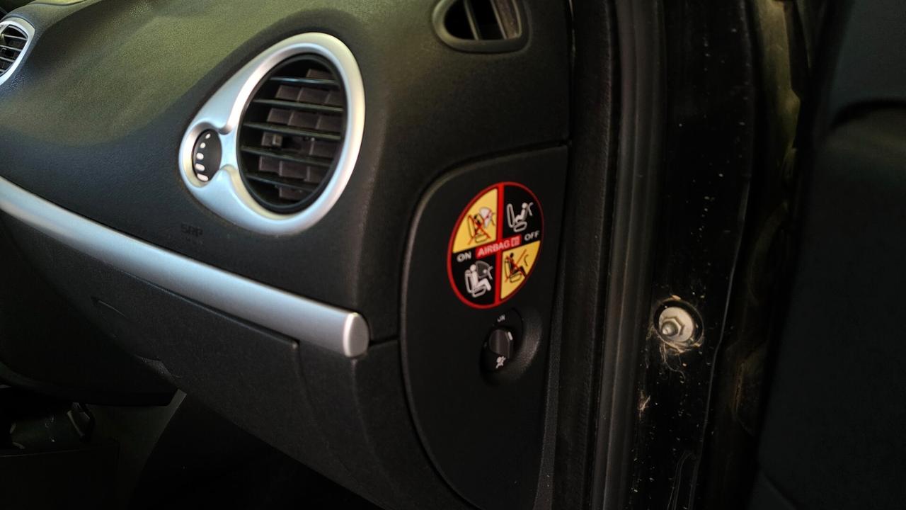 Renault Clio TCe 90 CV 5 porte Evolution