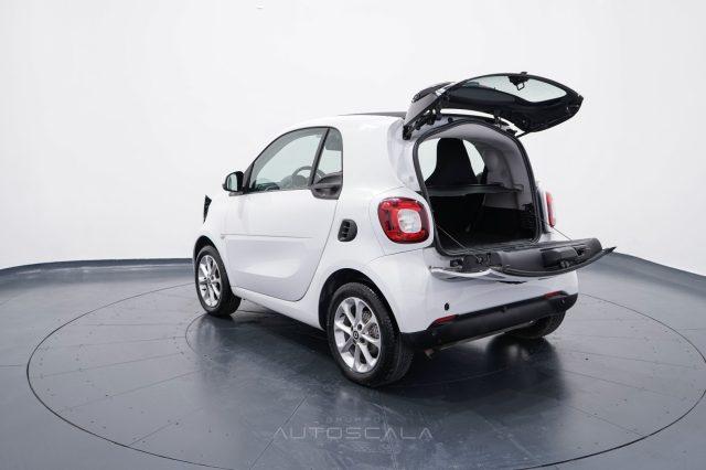 SMART ForTwo 1.0 70cv Twinamic Business #Navy