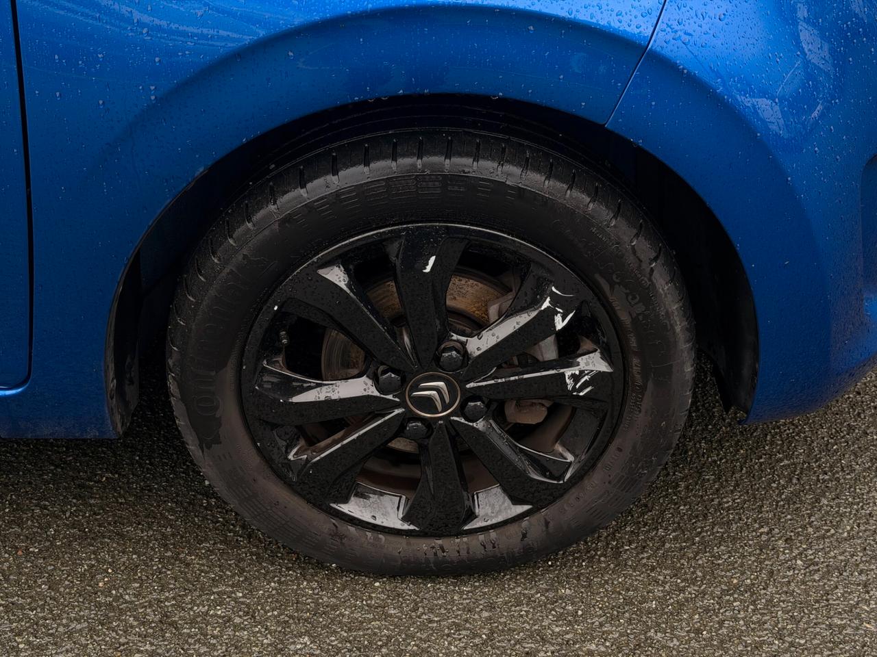 Citroen C1 1.0 VTi 72 CV 5 porte Shine