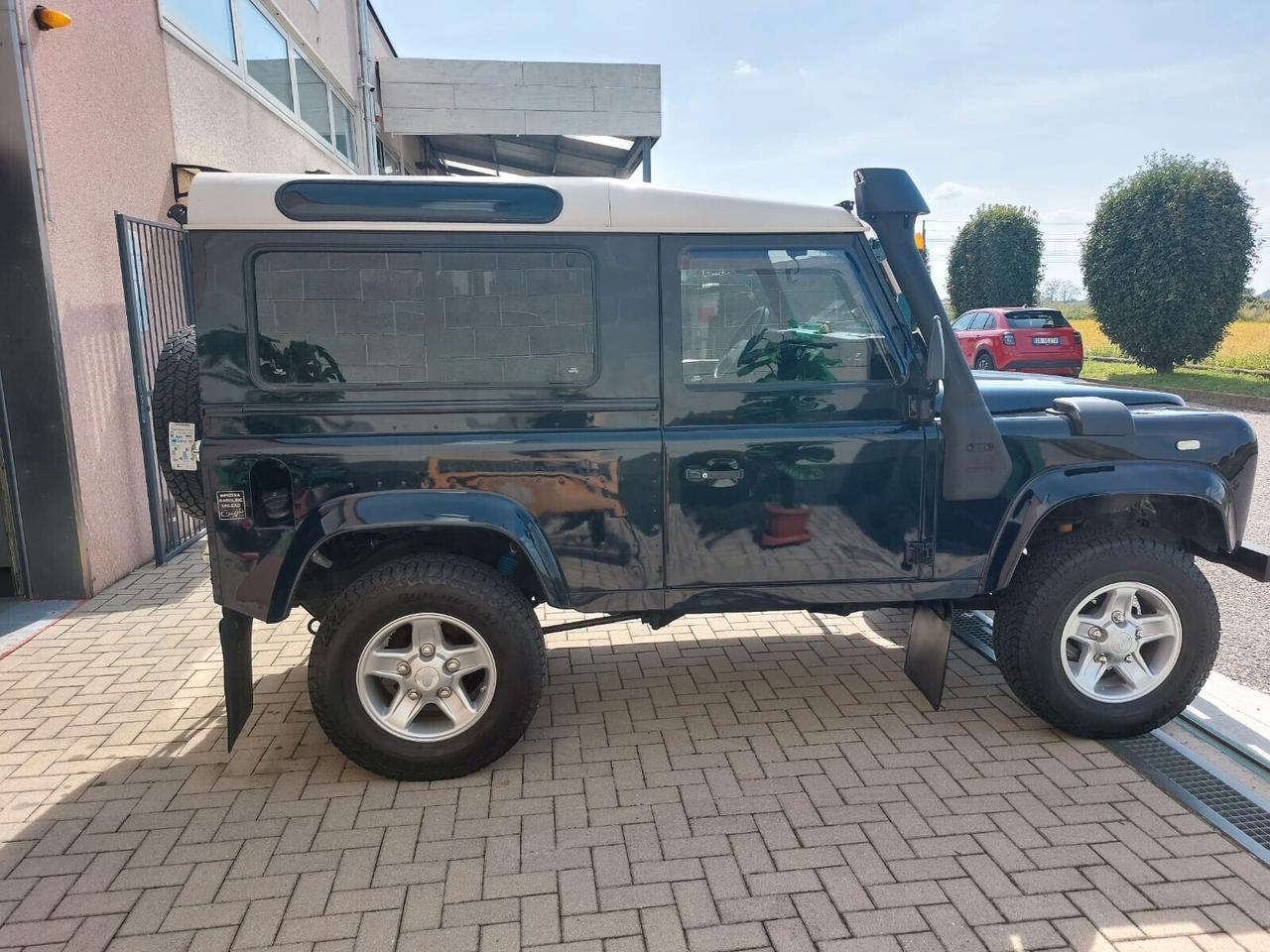 LAND ROVER DEFENDER 90 LD 2.0 136 CV EX ESERCITO ASI