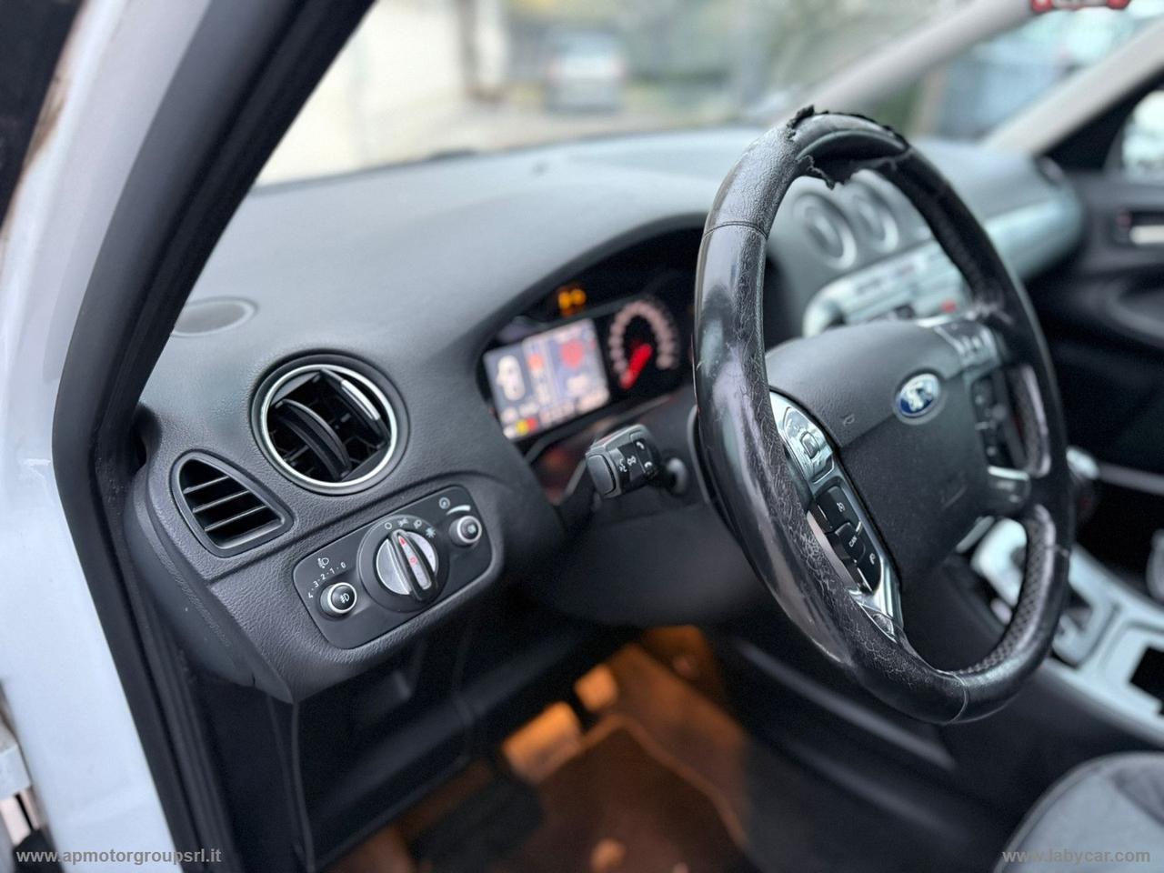 FORD S-Max 2.0 TDCi 163 CV POWERSHIFT Titanium