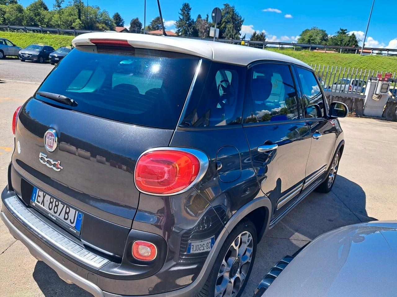 Fiat 500L 1.6 Multijet 105 CV Lounge-FULL