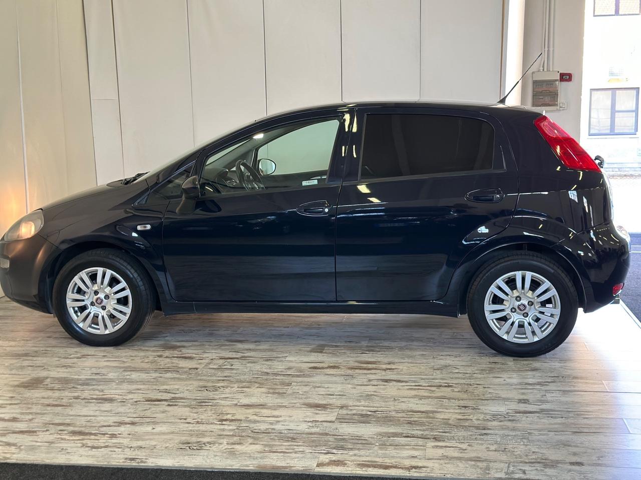 Fiat Punto 1.4 Benzina Gpl 8V 5 porte Lounge Ok Neopatentati