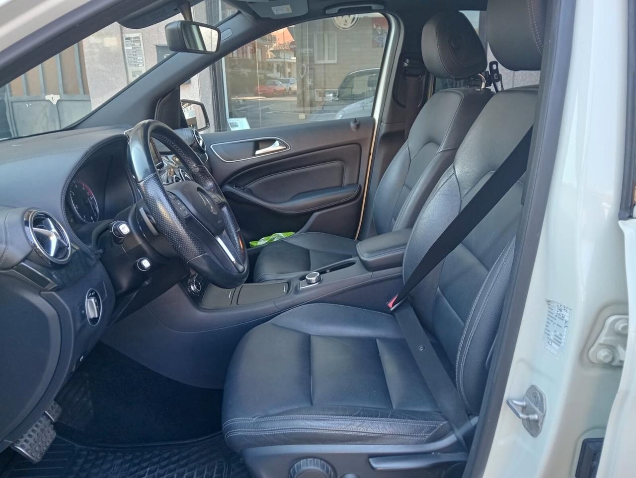 Mercedes-benz B 180 CDI 109 CV