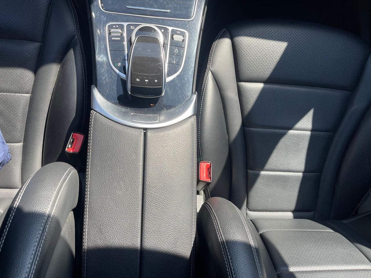 Mercedes-Benz C 220 D Premium #12031