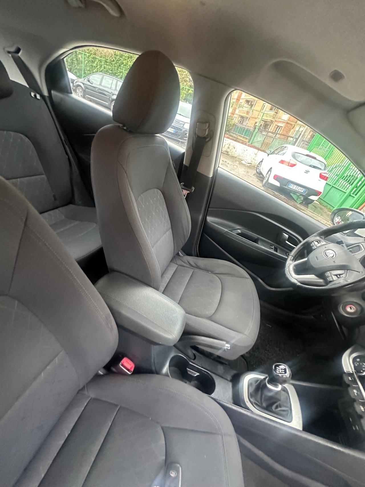 Kia Rio 1.1 CRDi 5p.S&S High Tech