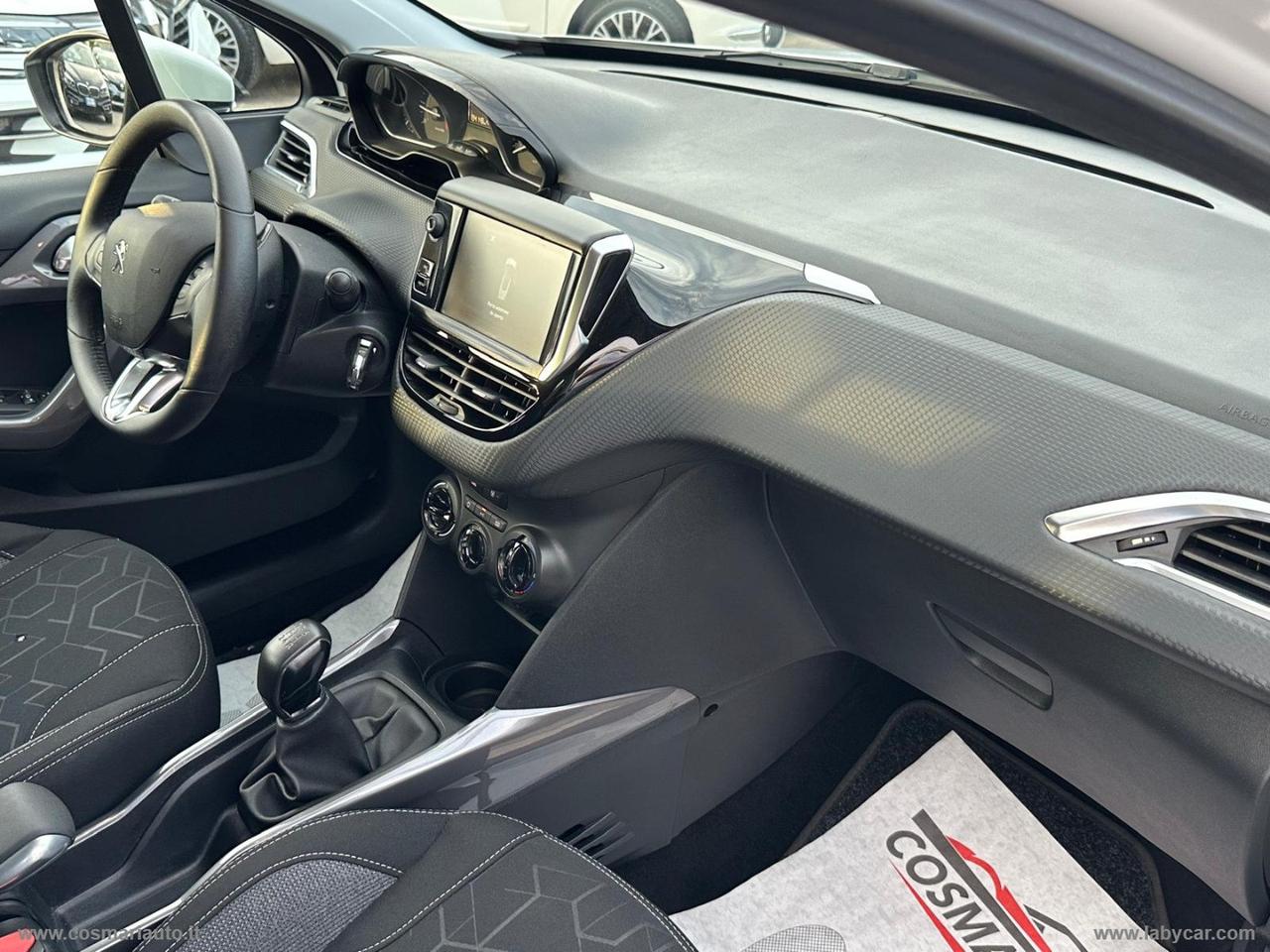 PEUGEOT 2008 PureTech 82 Active