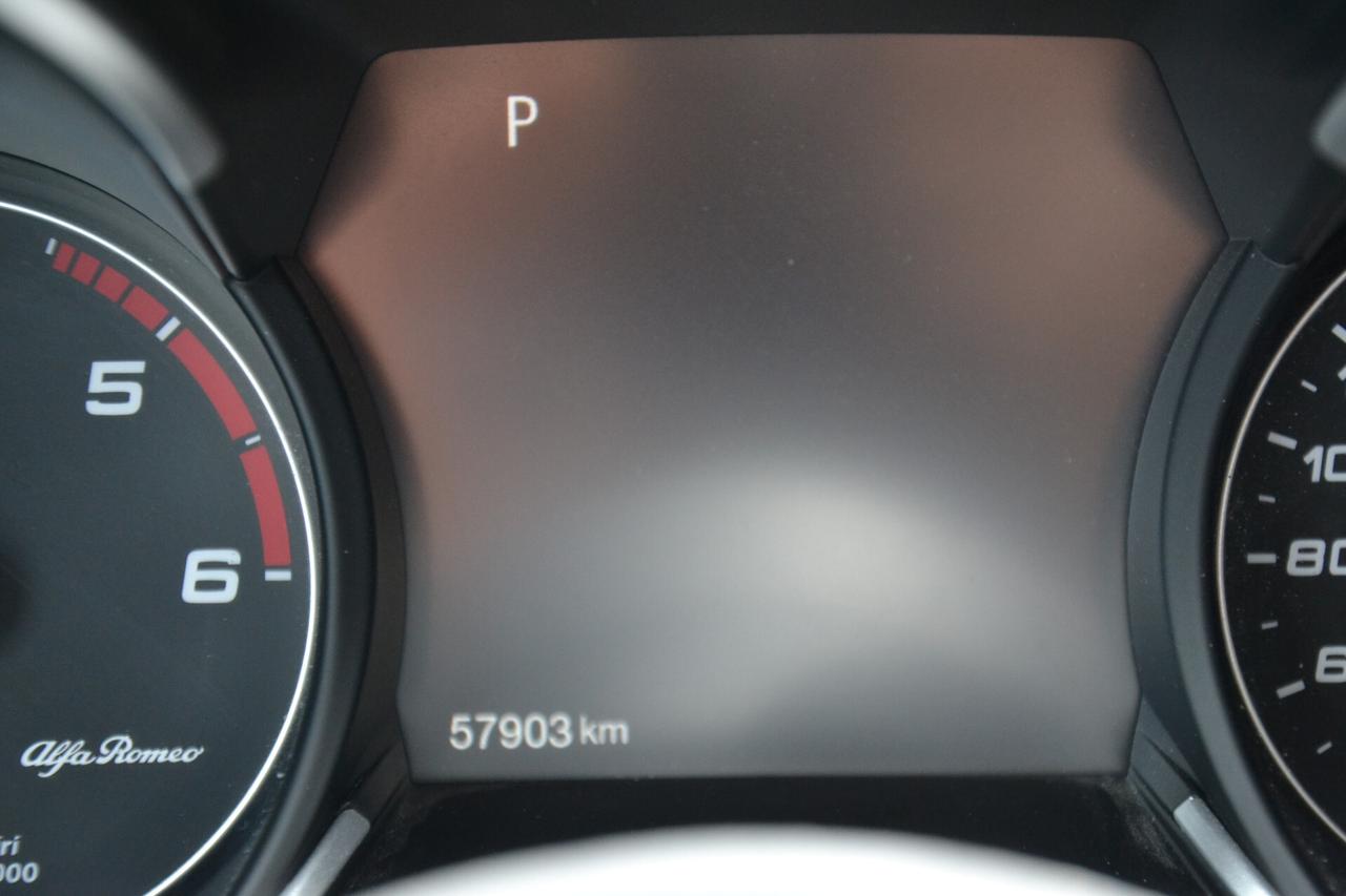 Alfa Romeo Stelvio 2.2 160CV AT8 **PREZZO REALE**UNIPRO'**FATTURABILE