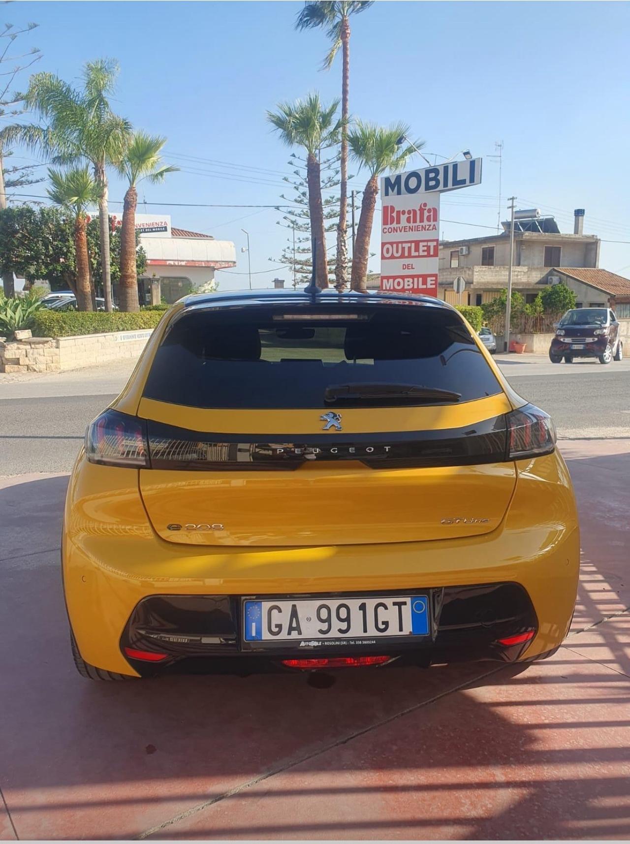 Peugeot 208 motore elettrico 136 CV 5 porte GT