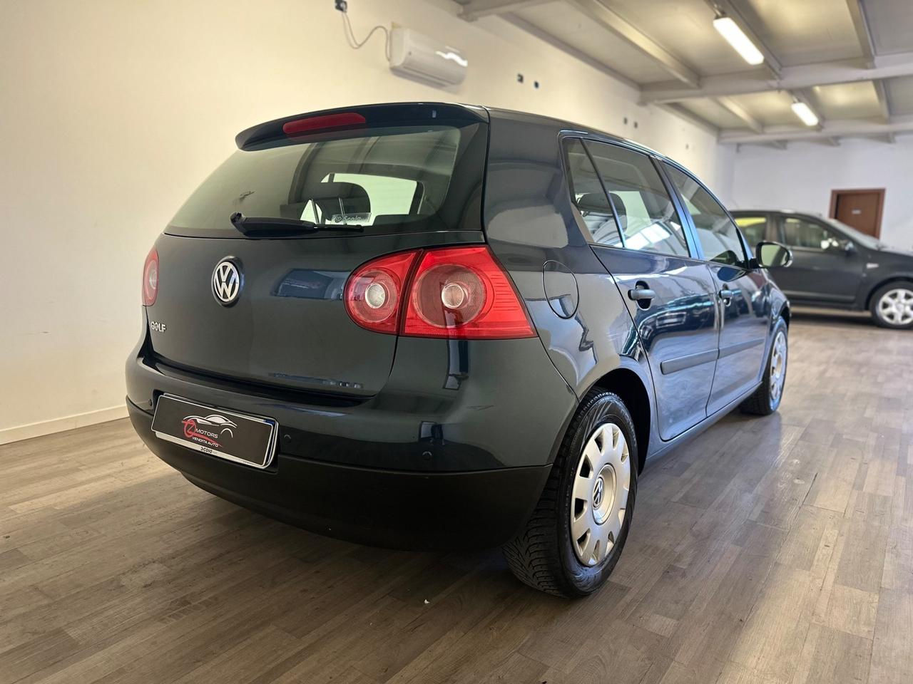 Volkswagen Golf 1.6 5p. Comfortline