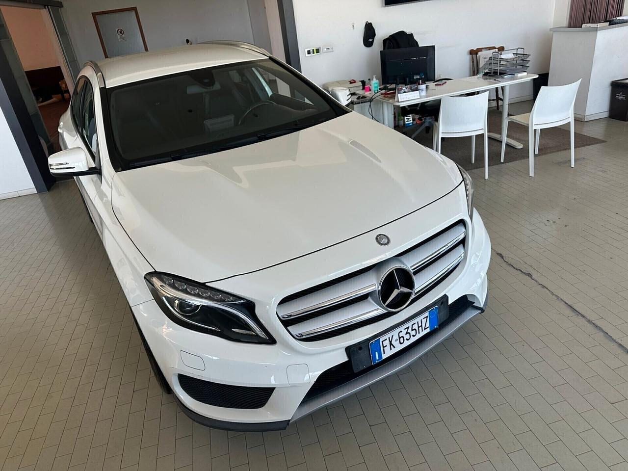 Mercedes-benz GLA 180 GLA 180 d Premium