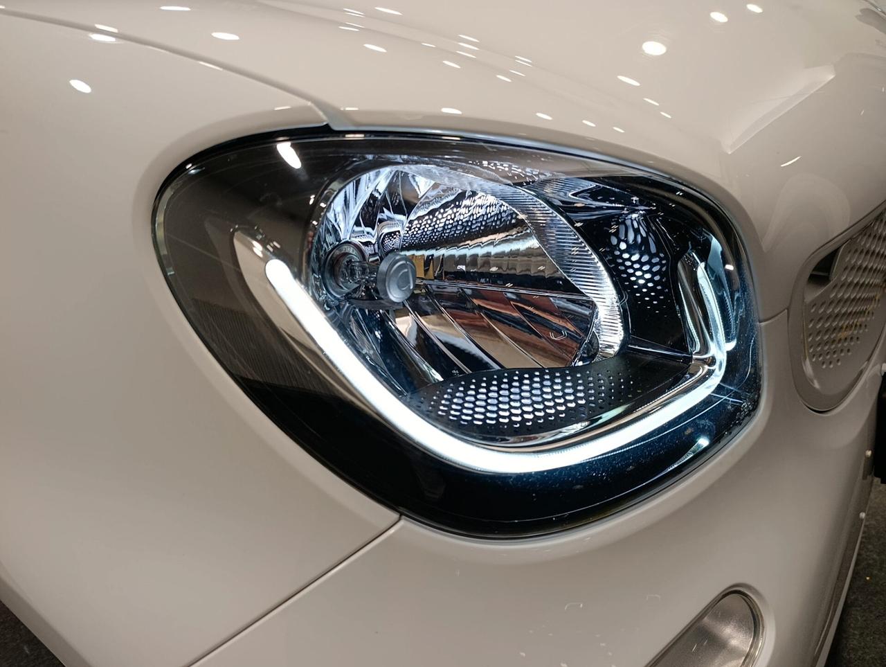 Smart ForTwo 70 1.0 twinamic Edition #1 Limited