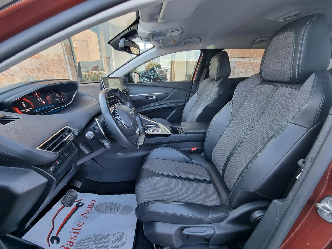 Peugeot 5008 BlueHDi 130 S&S Allure