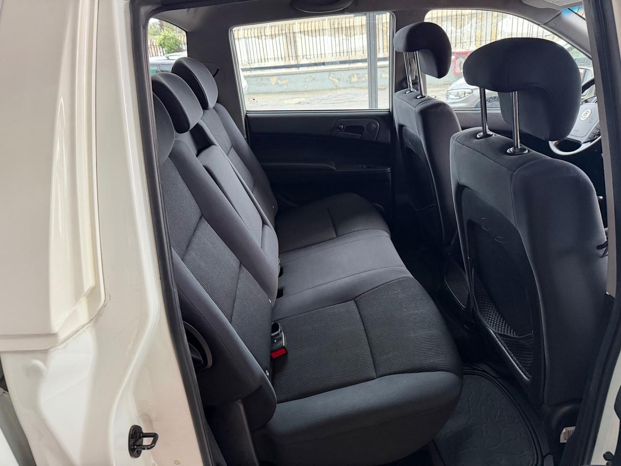 Ssangyong Actyon Sports 2.0 e-XDi 2WD pick-up