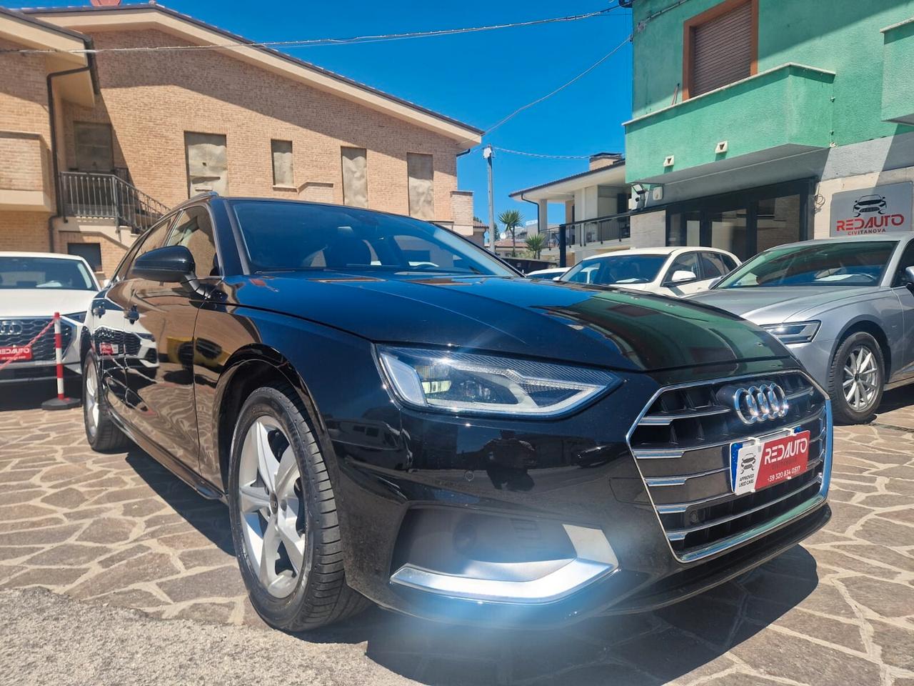 Audi A4 Avant 30 TDI/136 CV S tronic S line edition