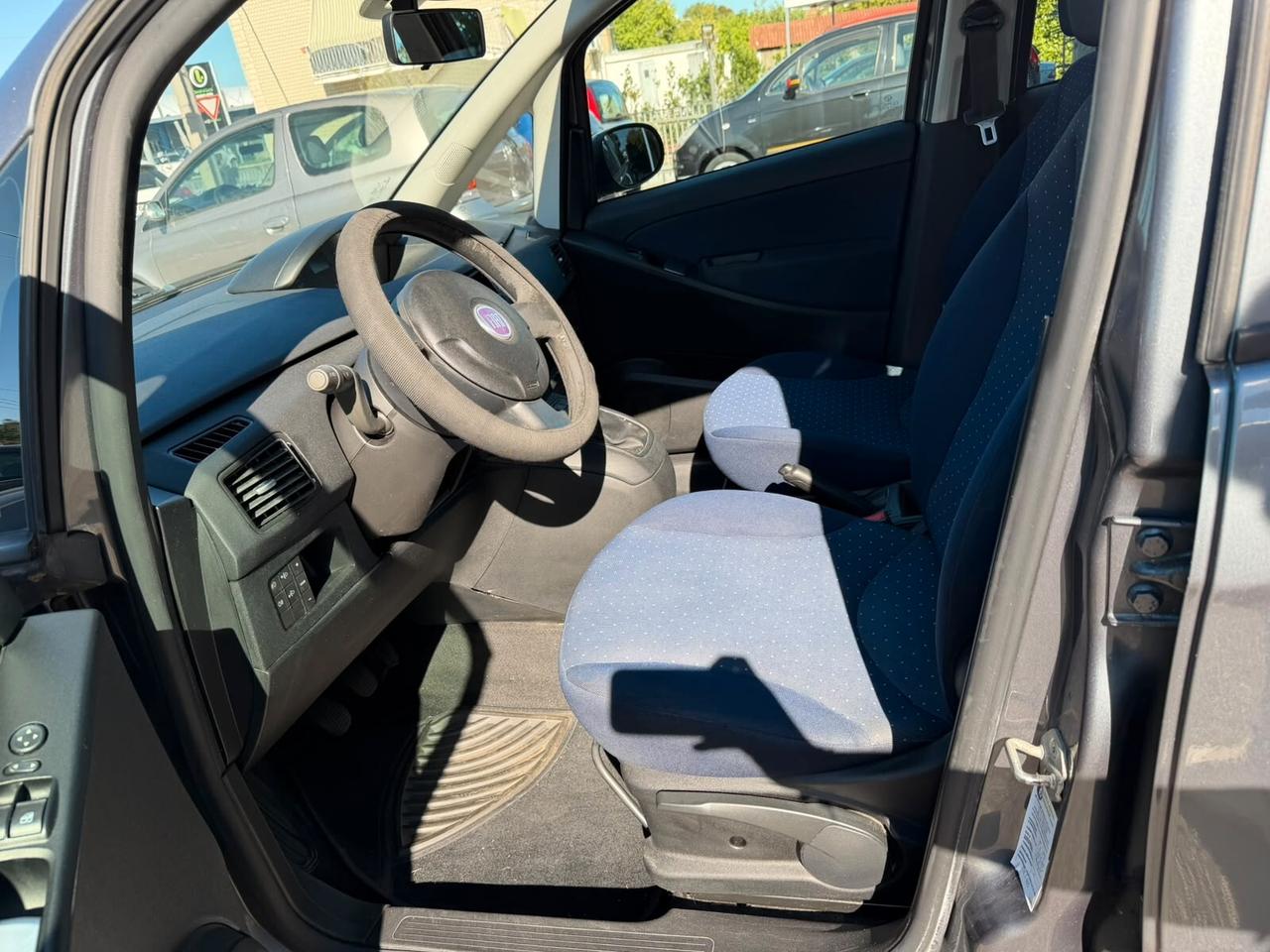 Fiat Idea 1.2 16V BlackLabel