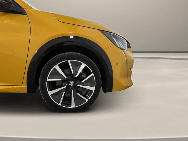 PEUGEOT 208 motore elettrico 136 CV 5 porte GT Pack