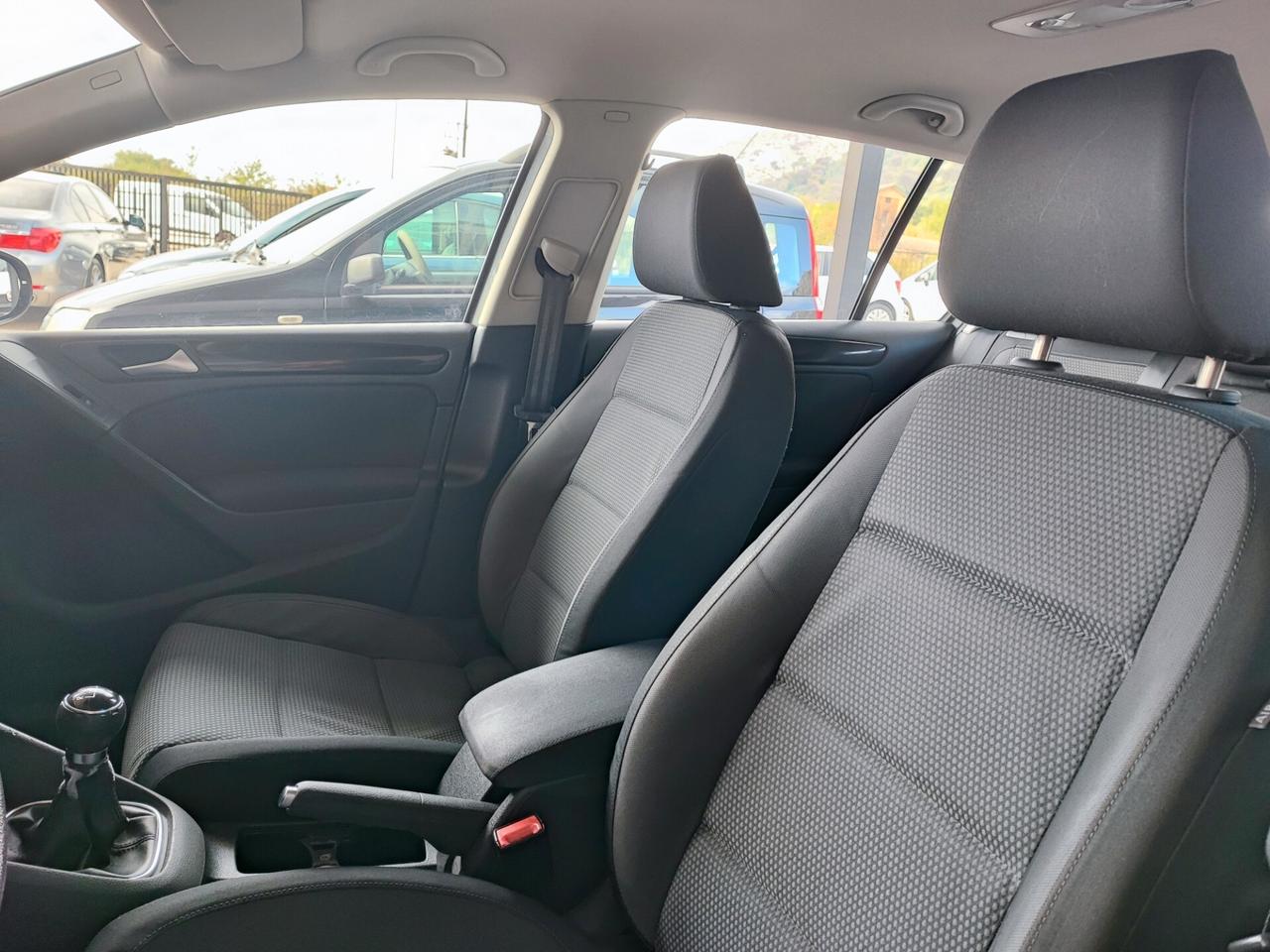 Volkswagen Golf 1.6 5p. Comfortline