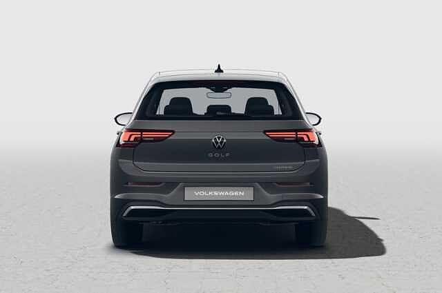 Volkswagen Golf 8ª serie 1.5TSI eHybrid 204CV DSG Style