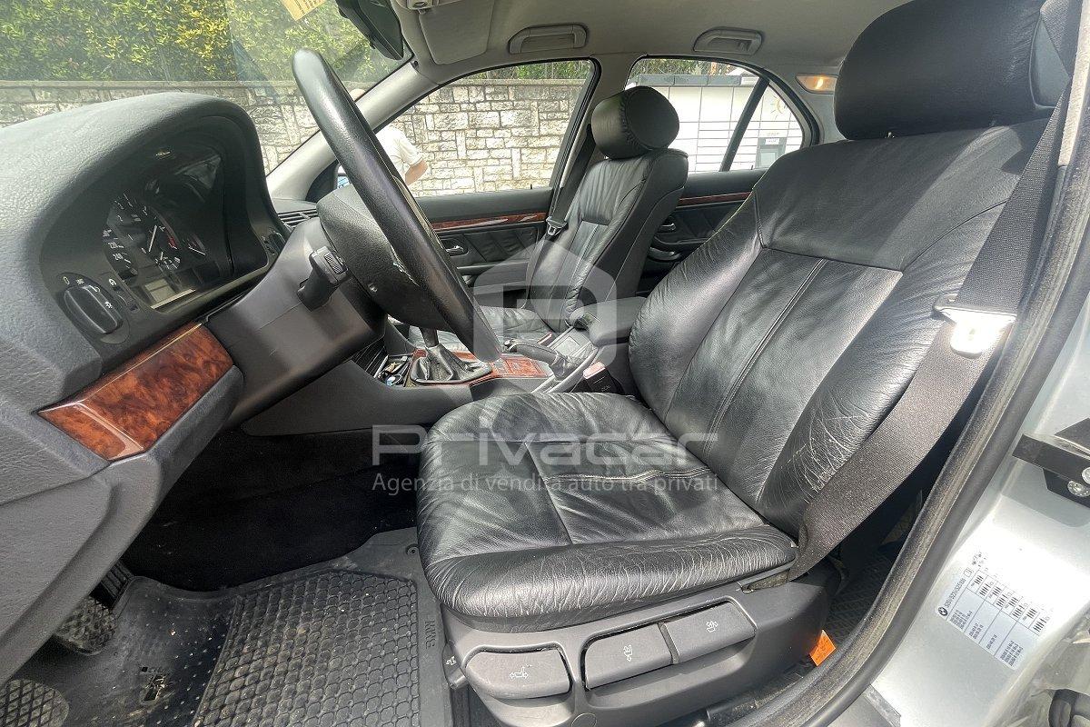 BMW 520i 24V cat