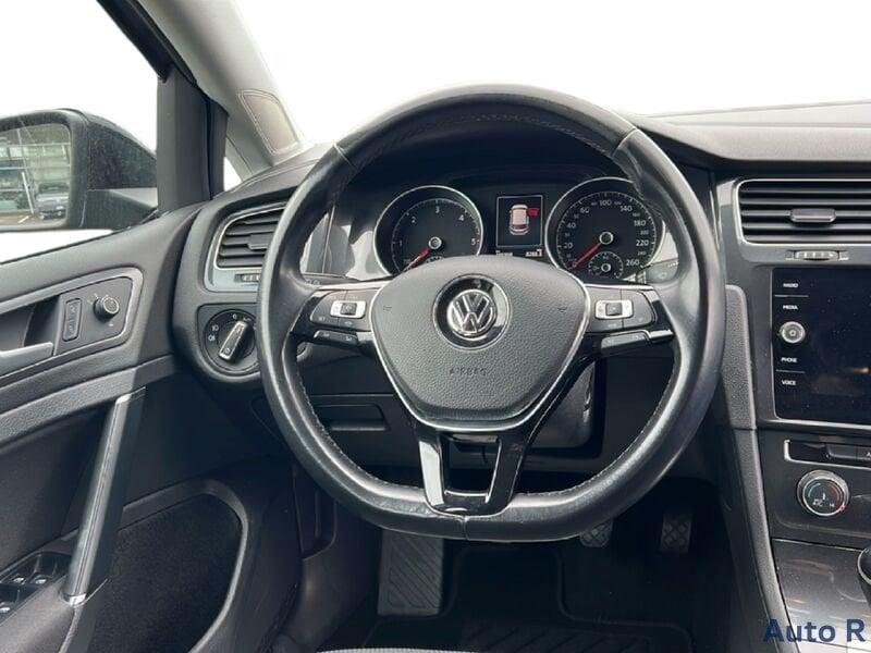 Volkswagen Golf 1.6 TDI Business BMT