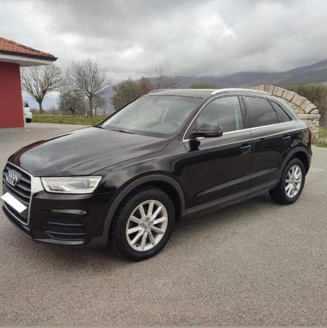 AUDI Q3 2.0 TDI 120 CV Business