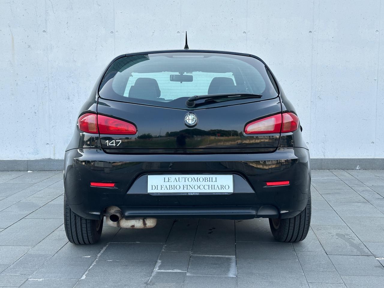 Alfa Romeo 147 1.6 16V Adatta Per Neopatentati