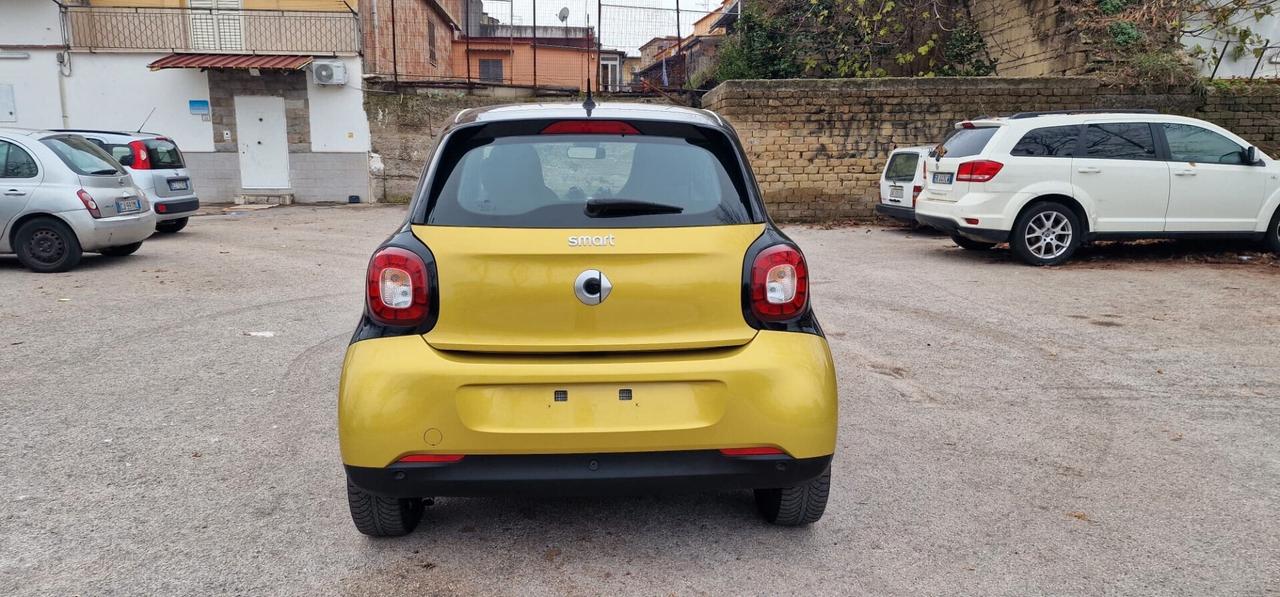 Smart ForFour 1.0 70CV PRIME LED NAVI. FINANZIAMENTI ANCHE SENZA BUSTA PAGA!